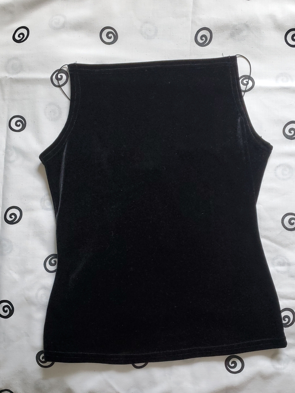 Vintage La Senza Velvet Top - Picture 2 of 7